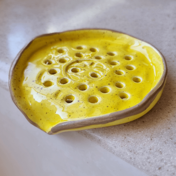 HANDMADE DALY SOAP HOLDER - YELLOW