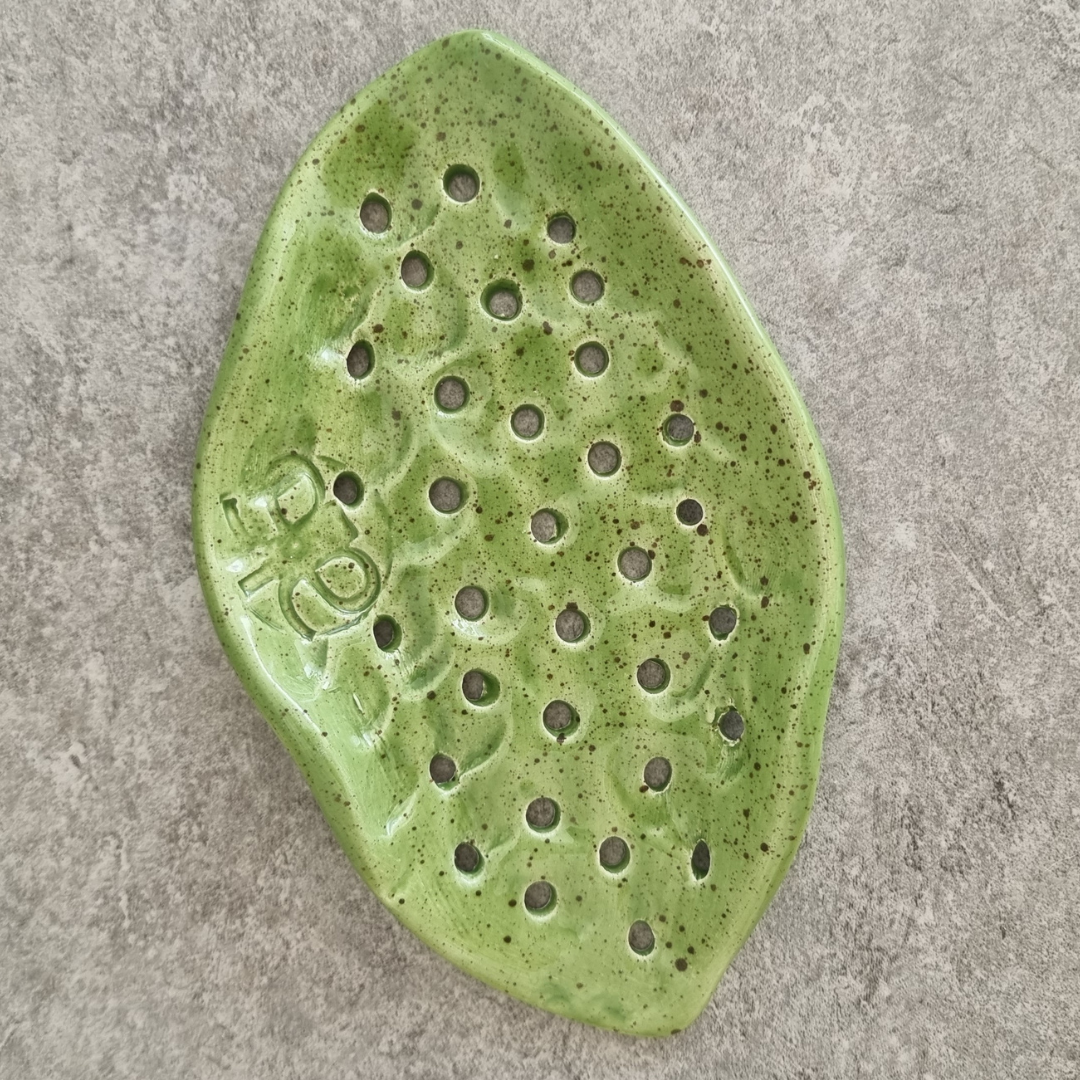 HANDMADE SOAP HOLDER - GREEN