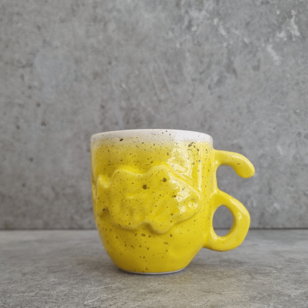 SIGNATURE CUP - FULL YELLOW FISH