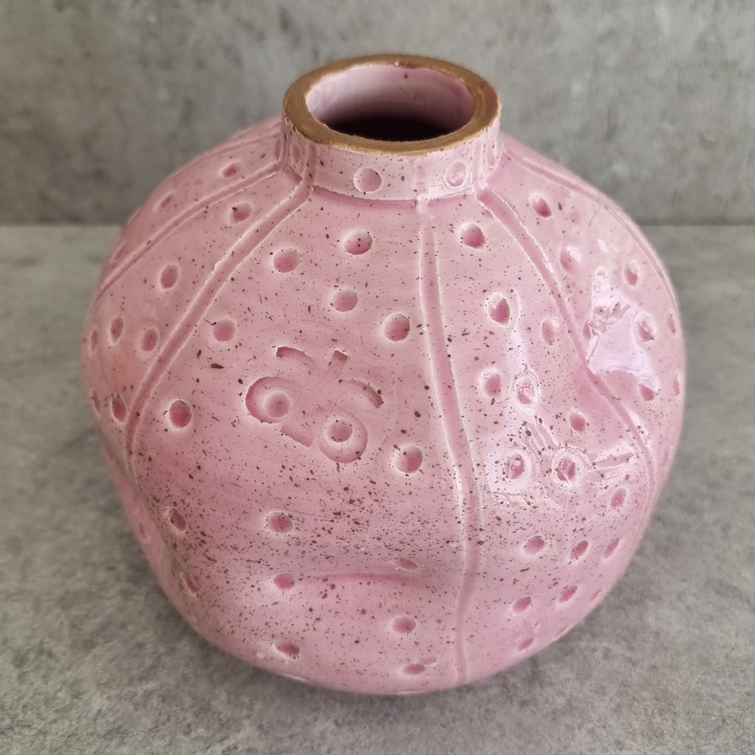 BUBBLE SEA TEXTURED VASE -PINK